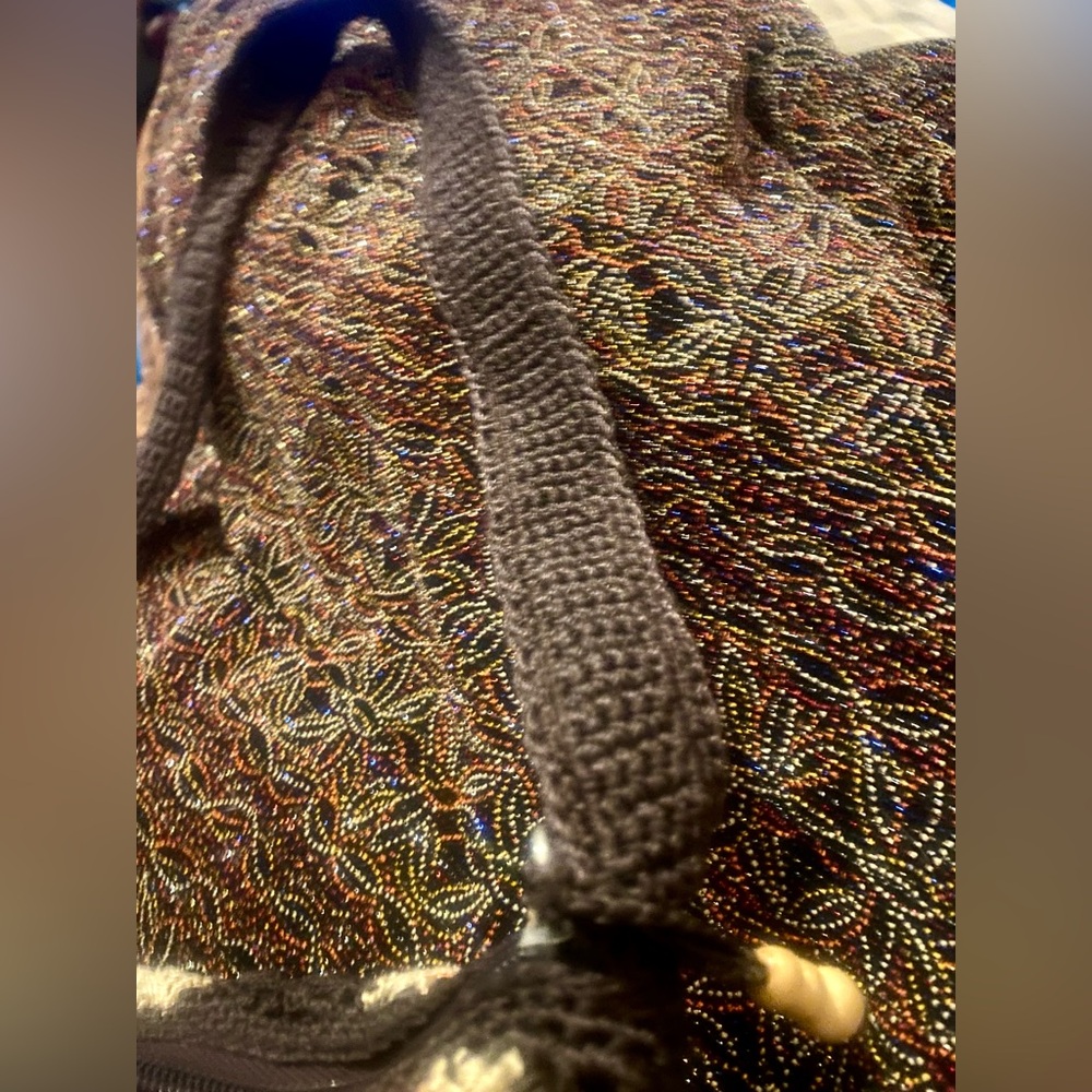 SENT AS FREE GIFT!  SAK Crocheted Floral Purse with Top Zipper, Long Strap - Picture 7 of 9